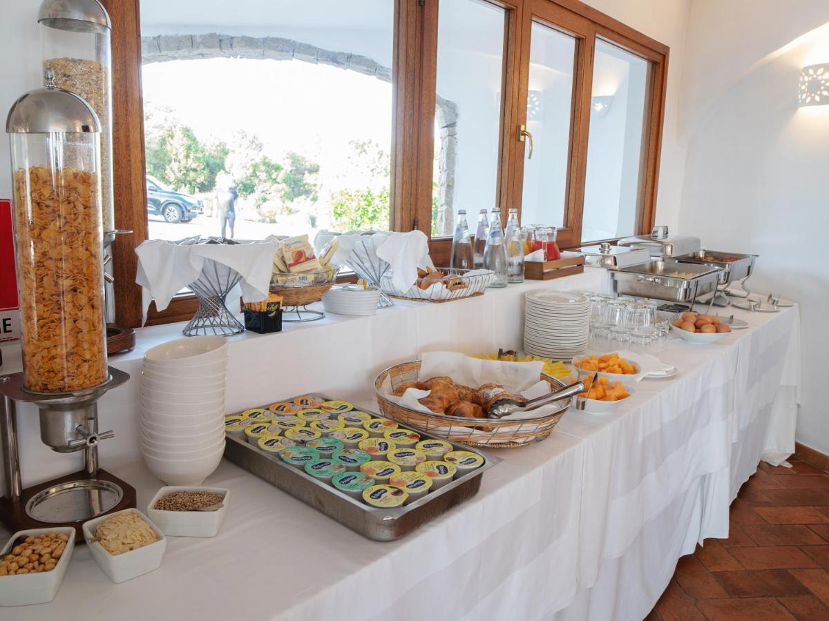 Hotel Pedra Santa Baja Sardinia Zewnętrze zdjęcie