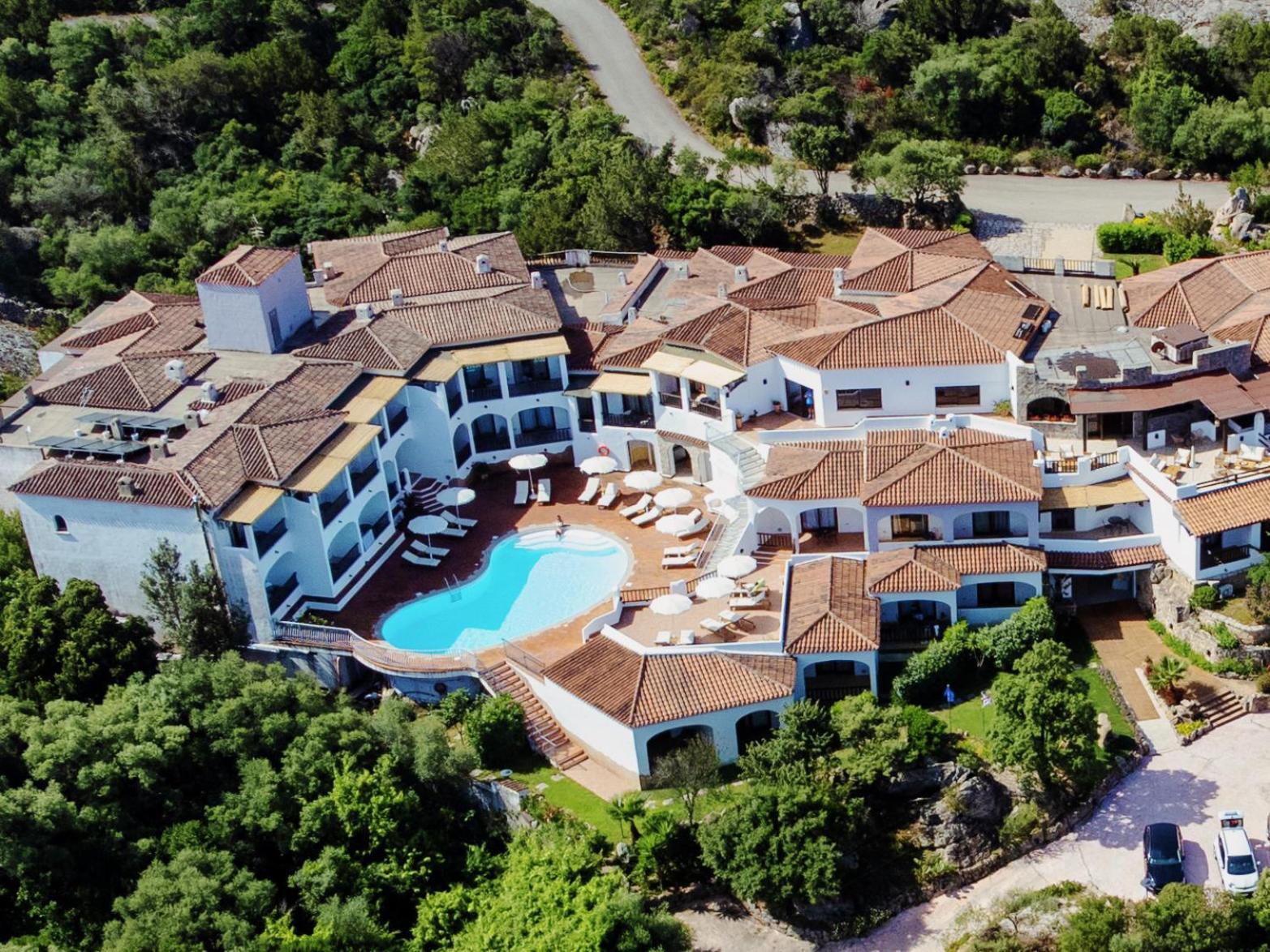 Hotel Pedra Santa Baja Sardinia Zewnętrze zdjęcie